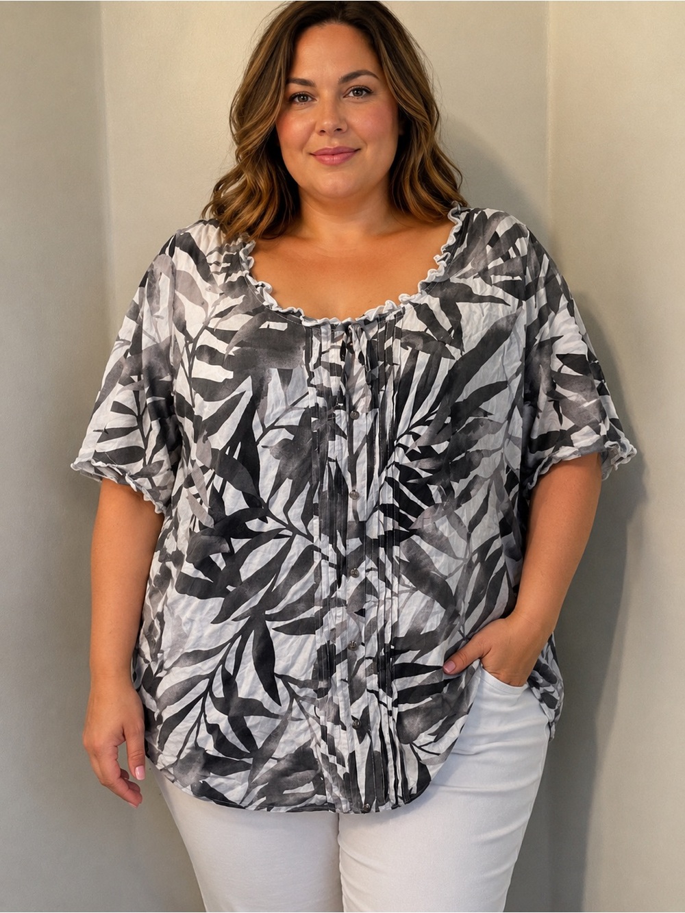 Reitmans Black & White Leaf-Print Peasant Blouse